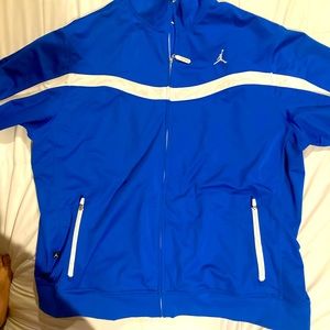 Mens Jordan zip up 3XL. Great condition